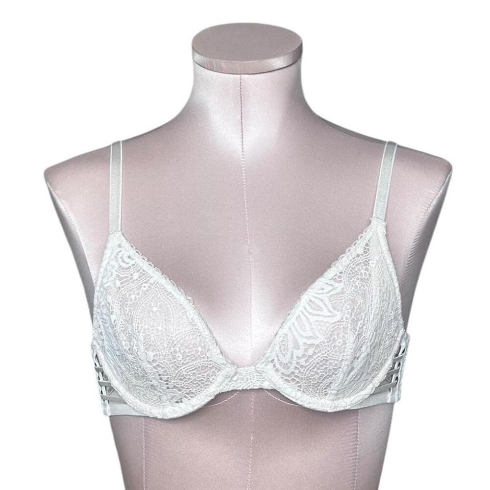 Victoria’s Secret bra!